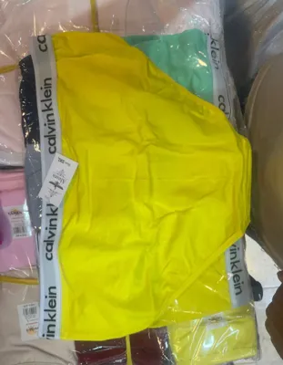 خرید عمده لباس زیر در اصفهان