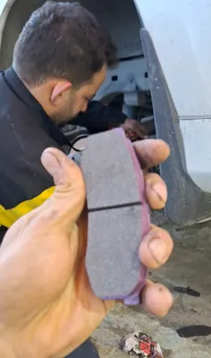 تعویض لنت ترمز ماشین