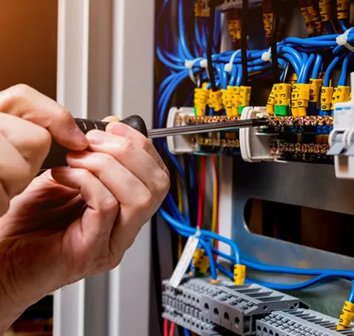 برقکار شبانه روزی در تجریش