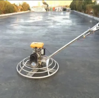 بتن ریزی با ماله پروانه در سمنان