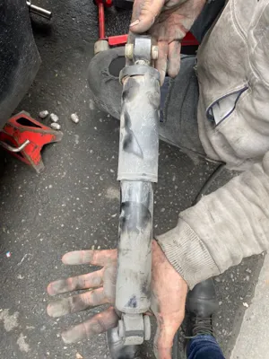 بهترین مرکز  تعمیر کمک فنر تهران