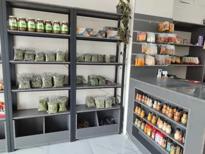 نعناع خشک،گیشنیر خشک،شنبلیله،قورمه