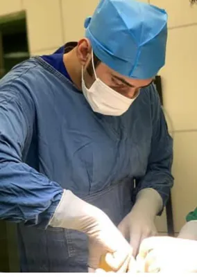 دکتر امیر وفایی