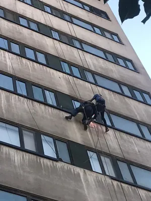 نماشویی ساختمان در شمال تهران