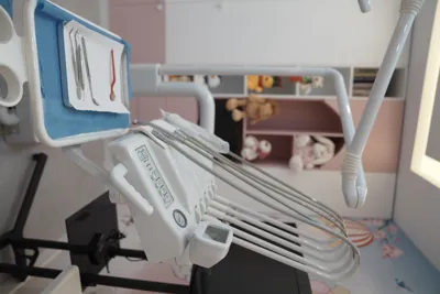 درمان دندان کودکان غیر همکار در شمال تهران