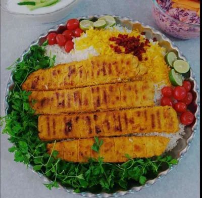 چلوکوبیده مرغ_2,200,000ریال
توضیحات :
کوبیده مرغ 2 سیخ _وزن هر سیخ کوبیده 95 گرم _ گوجه _ برنج 380 گرم _ دورچین کامل