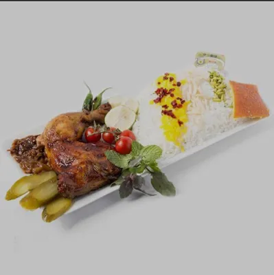 چلو مرغ زعفرانی( ران )_2,250,000ریال
توضیحات :
یک عدد ران مرغ زعفرانی 350 تا 400 گرم _ برنج 380 گرم _ دورچین