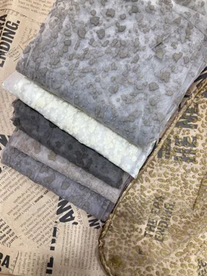 باکیفیت ترین شال و روسری در اصفهان