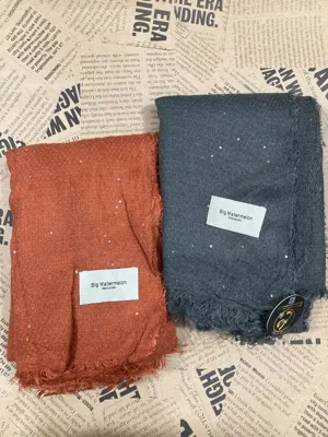 باکیفیت ترین شال و روسری در اصفهان