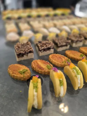  آموزش شیرینی سنتی و مدرن با مدرک بین المللی در اصفهان