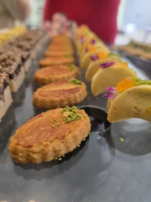  آموزش شیرینی سنتی و مدرن با مدرک بین المللی در اصفهان