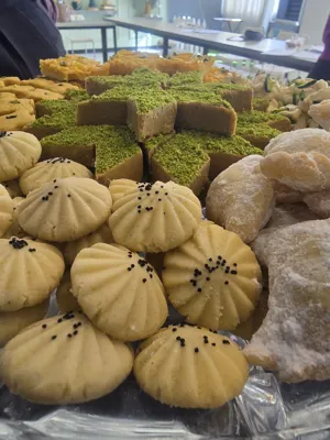 آموزش شیرینی سنتی و مدرن در اصفهان