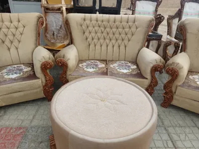 بازسازی مبلمان در اصفهان