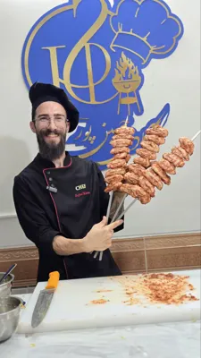 آموزش کباب ایرانی و ملل با مدرک بین المللی در اصفهان