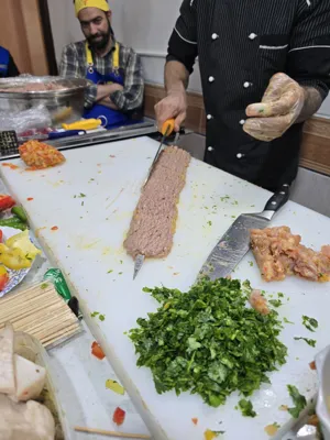 آموزش کباب ایرانی و ملل با مدرک بین المللی در اصفهان