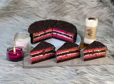 آموزش کیک های کافی شاپی&nbsp; با مدرک بین المللی در اصفهان