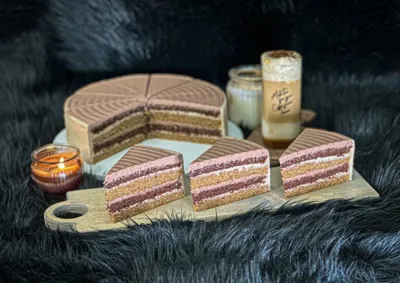 آموزش کیک های کافی شاپی&nbsp; با مدرک بین المللی در اصفهان