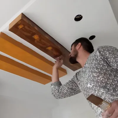 نقاش ساختمان برتر در تهران