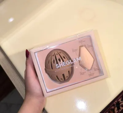 فروشگاه لوازم آرایشی در اصفهان