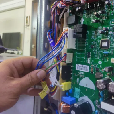 تعمیر برد یخچال در منزل شیراز