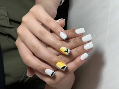 بهترین ناخن کار در بروجرد
