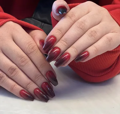 بهترین ناخن کار در بروجرد
