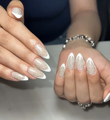 بهترین ناخن کار در بروجرد
