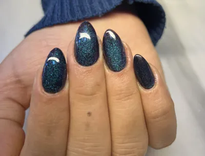 بهترین ناخن کار در بروجرد
