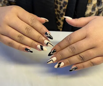 بهترین ناخن کار در بروجرد
