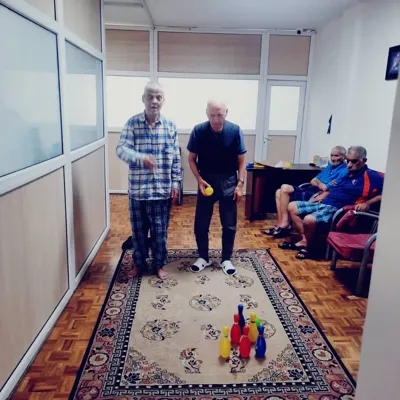 خانه سالمندان در پاسداران