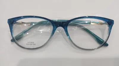 خرید عینک طبی در شیراز