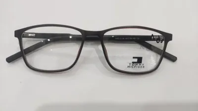 خرید عینک طبی در شیراز