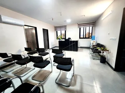 بهترین دکتر زنان و زایمان فلاورجان