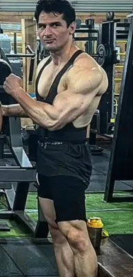 باشگاه بدنسازی اتم