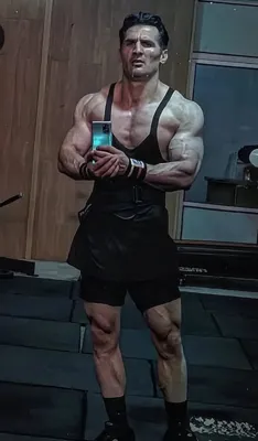 باشگاه بدنسازی اتم