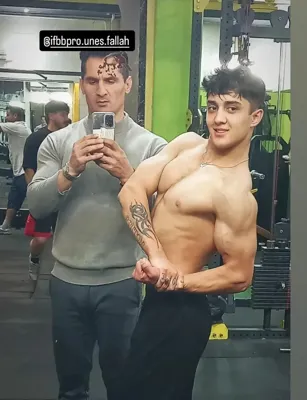 باشگاه بدنسازی اتم