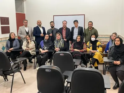 خدیجه خزائی