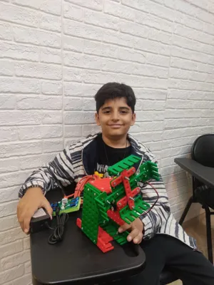 اموزشگاه سی آوا اصفهان