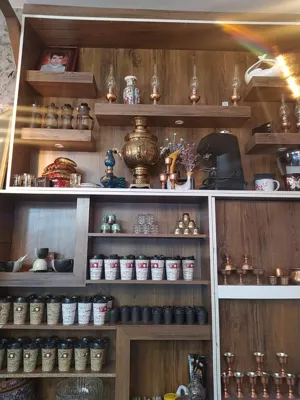 شکلات اصفهان