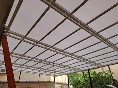 سقف حیاط خلوت