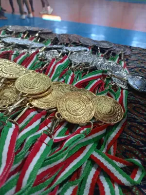 آکادمی والیبال رزاقی