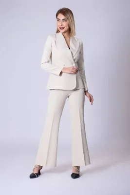 کت و شلوار تضمینی در اصفهان