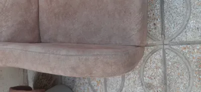 لکه وسیاهی دسته مبل