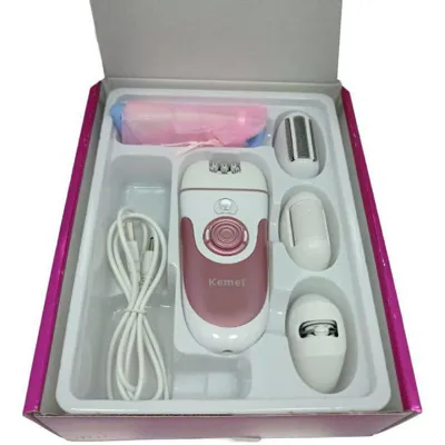 👑اپیلیدی چهارکاره کیمی👑

Kemei KM-1307 تنها به صورت بی سیم قابل استفاده بوده و از باتری قابل شارژی به عنوان منبع تغذیه استفاده می کند که ظرف مدت 8 ساعت با ولتاژ 100 تا 240 ولت به طور کامل شارژ شده و پس از آن می تواند به مدت 45 دقیقه انرژی مورد نیاز برای استفاده شما از دستگاه را تامین کند.علاوه بر تکنولوژی اصلاح برش چرخشی و مستقیم، از موتوری با توان 3 وات نیز بهره مند شده که می تواند به خوبی از پس انجام کارهای روزمره برآید.منبع تغذیه: باتری قابل شارژزمان شارژ: 8 ساعت

زمان استفاده پس از شارژ: 45 دقیقه

تکنولوژی اصلاح: چرخشی و مستقیم

ولتاژ برق: 100 تا 240 ولت

وزن: 125 گرم

طول : 13 سانتیمتر   - عرض : 5 سانتی متر