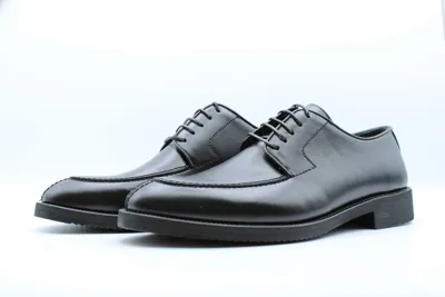 کفش فروشی در میبد