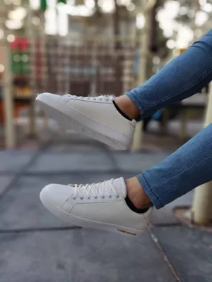 کفش فروشی در میبد