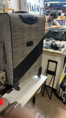 تعمیر چمدان در اکباتان 