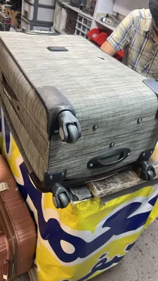 تعمیر چمدان در اکباتان 