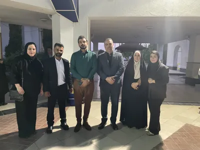 درکنار لگ قدرتمند اهورا و بنیان گذار خانواده نگرش پاک