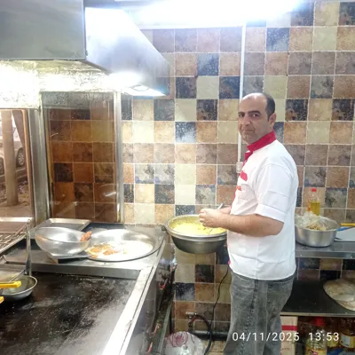                        فست فود رنگارنگ